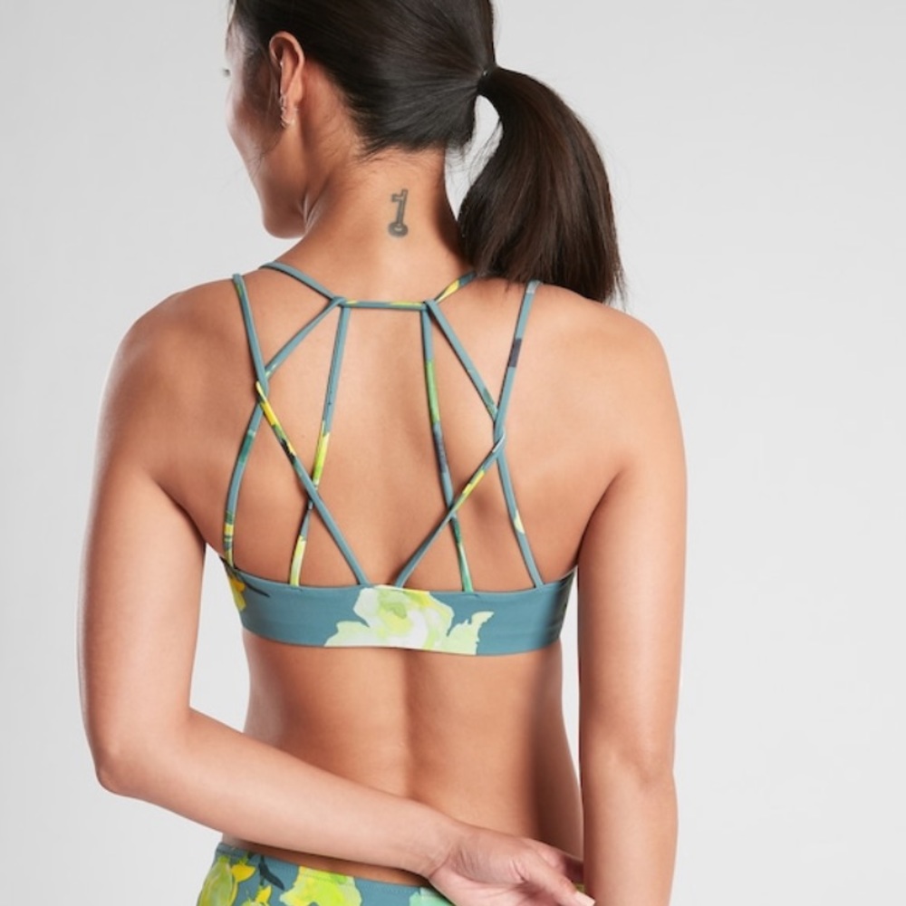 Athleta Gardenia Strappy Bikini Top